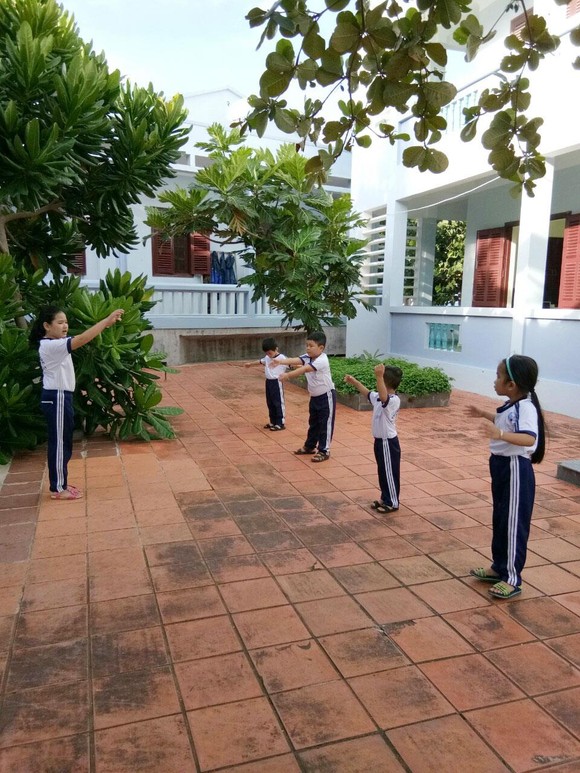 Người viết tâm thư dạy học ở Trường Sa ảnh 8