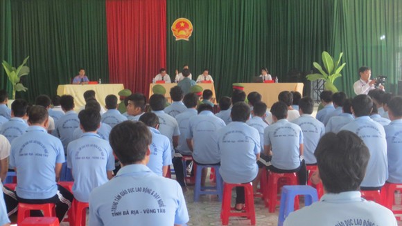 Xét xử vụ gây rối, kích động 195 học viên trốn trại cai nghiện ảnh 1