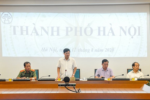 Ca bệnh Covid-19 thứ 867 đi lại phức tạp, không rõ nguồn lây ảnh 1