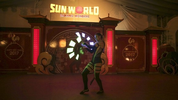 Sôi động biểu diễn nghệ thuật tại Sun World Danang Wonders ảnh 3