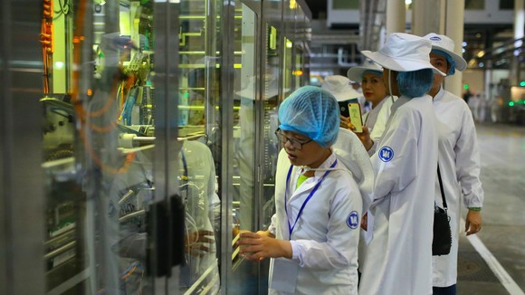 Sữa học đường: “Trăm nghe” và… đã thấy ảnh 2