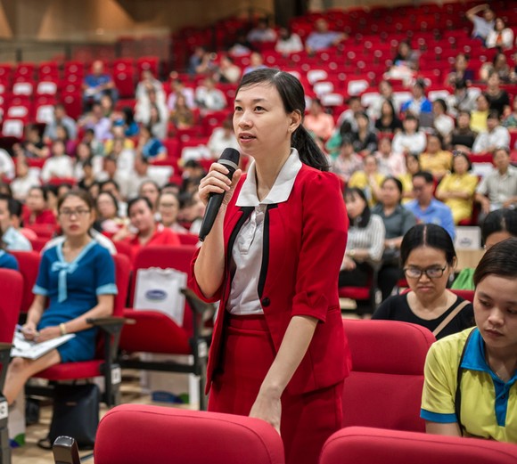 Ngày 1-11, hơn 300 ngàn trẻ em TPHCM chính thức sử dụng sữa học đường ảnh 2