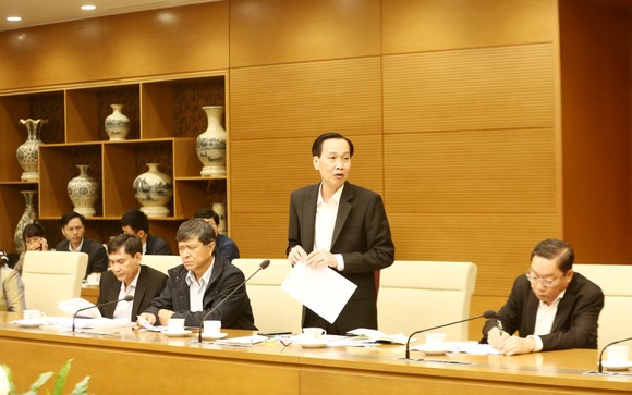 Phó Thủ tướng Vũ Đức Đam: Phòng chống Covid-19 hết sức thận trọng nhưng không quá lo sợ ảnh 2