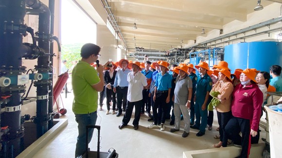 Huyện Bình Chánh: Giữ gìn vệ sinh môi trường và phòng ngừa bệnh sốt xuất huyết, bệnh dịch hạch ảnh 1