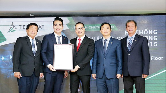 Tiến Phát nhận chứng nhận ISO 9001:2015 ảnh 1
