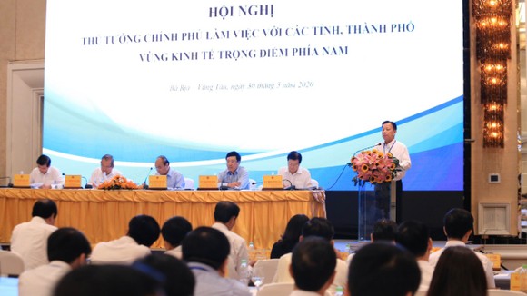 Thủ tướng Nguyễn Xuân Phúc làm việc với các tỉnh, thành phố Vùng kinh tế trọng điểm phía Nam ảnh 1