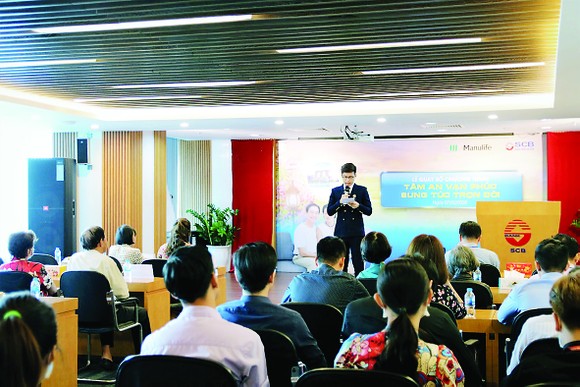 SCB trao giải 'Tâm an vạn phúc - sung túc trọn đời' và 'Trao yêu thương - tròn niềm vui' mùa 2 ảnh 1