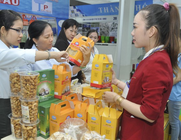 Nỗ lực giảm thiểu rác thải nhựa ảnh 1