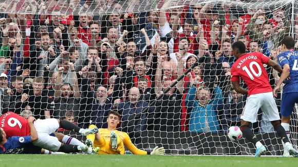 Man United - Chelsea 4-0: Rashford, Martial, James tỏa sáng, Quỷ đỏ vùi dập The Blue ảnh 9