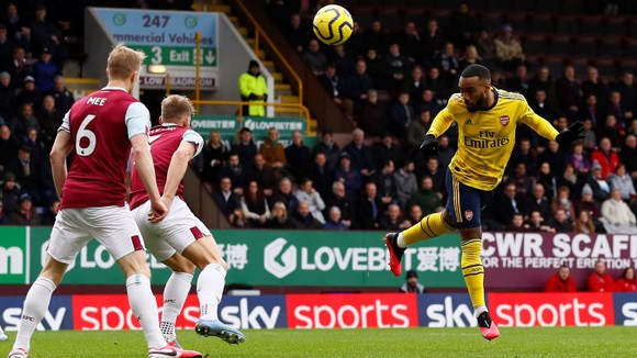 Burnley - Arsenal 0-0: Aubameyang bất lực nhưng Pháo thủ hòa trong may mắn ảnh 3