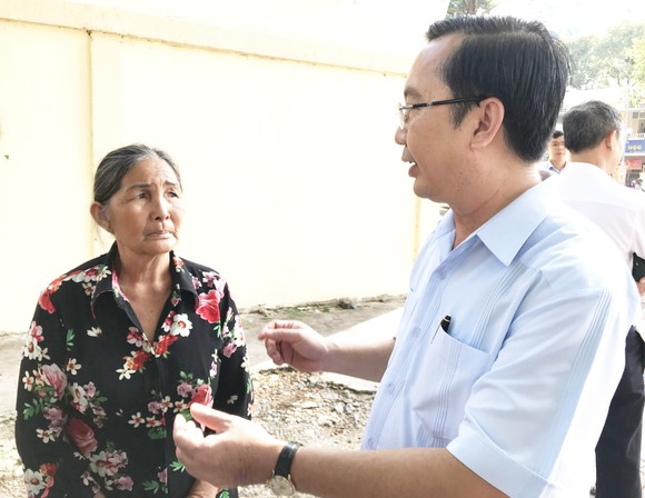 Thêm nhiều phố hàng rong ở khu vực trung tâm TPHCM ảnh 1