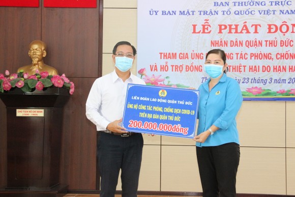 Đóng góp nhu yếu phẩm, vật dụng cho khu cách ly tại Đại học Quốc gia TPHCM ảnh 1