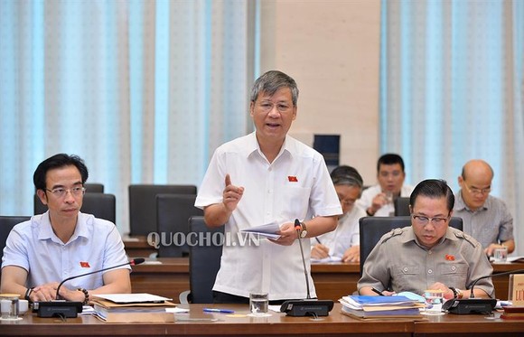 Điểm mặt hiện tượng lạm thu, lạm dụng xét nghiệm, kê thuốc ảnh 2