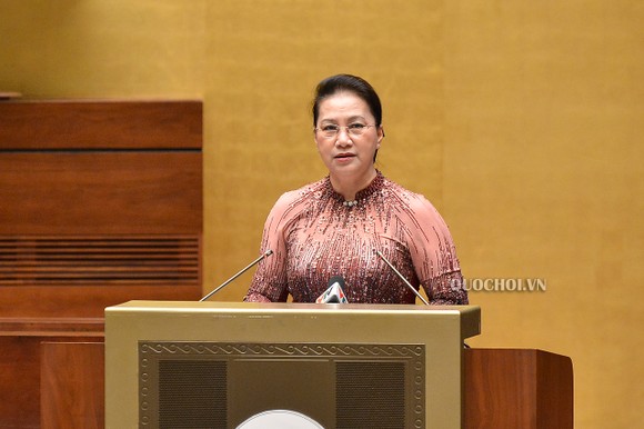 Chủ tịch Quốc hội Nguyễn Thị Kim Ngân gặp mặt các điển hình tiên tiến ngành công an ảnh 1