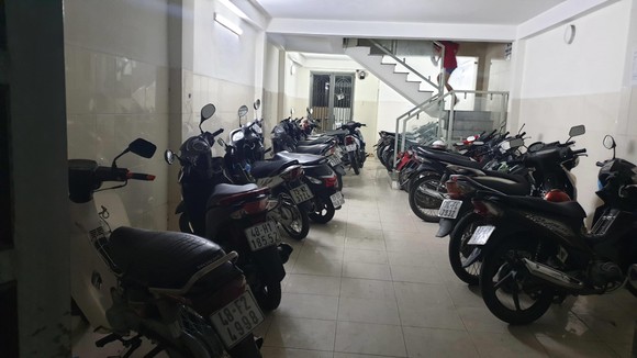 Bắt nhóm đối tượng trộm 9 xe máy ở dãy trọ sinh viên ảnh 2