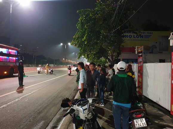 Hai người tử vong, 3 người bị thương trong 2 vụ tai nạn ở tỉnh Bình Dương ảnh 2