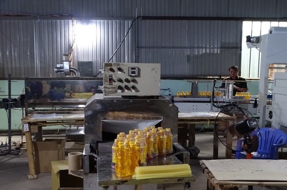 Bắt chủ cơ sở chứa gần 1.600 thùng nước ngọt Number One giả ảnh 2