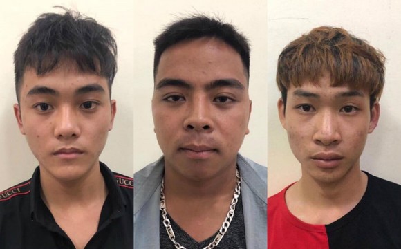Bắt giữ nhóm người giả danh Cảnh sát hình sự để cướp tài sản ảnh 1