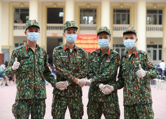 Gần 800 công dân hoàn tất thời gian cách ly khi trở về từ vùng dịch ảnh 12