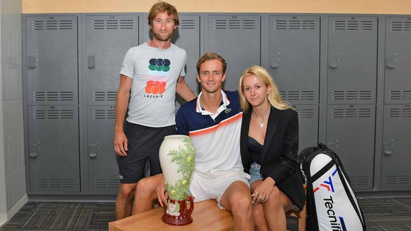 Cincinnati Masters: “Tay súng trẻ người Nga” Medvedev thành danh trên đất Mỹ ảnh 1