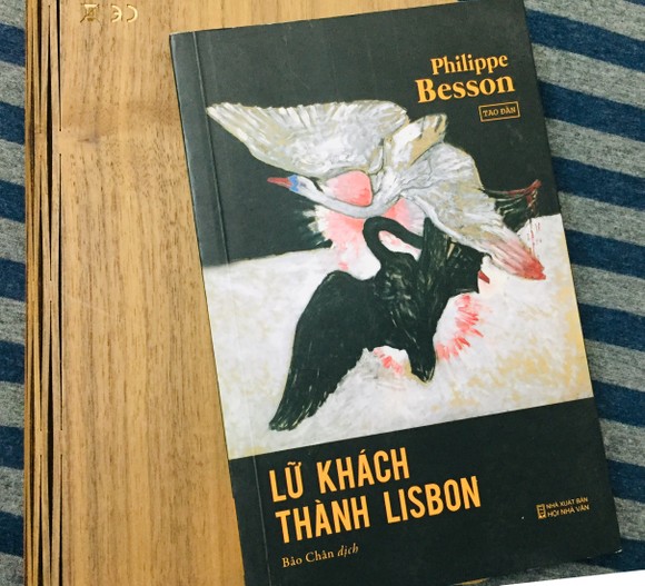 Một cuộc gặp gỡ tại thành Lisbon ảnh 1
