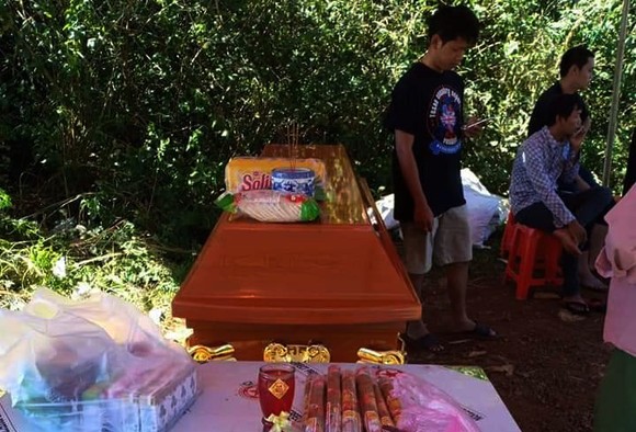 Nghi án chồng giết vợ rồi dìm xuống hồ nước phi tang ảnh 1