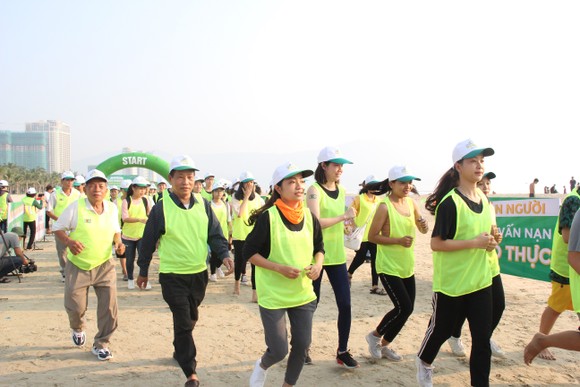 Chạy Marathon vì sự bình yên của trẻ thơ ảnh 1
