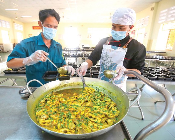 Sức trẻ chống dịch Covid-19 ảnh 8