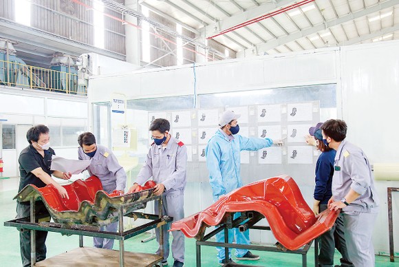 Thaco xuất khẩu khung ghế composite cho hãng Recaro (Nhật Bản) ảnh 1