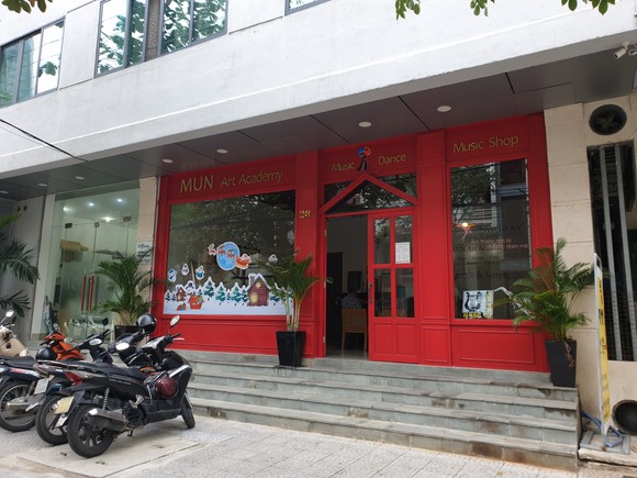 Tổ chức giảng hòa vụ phụ huynh đánh giáo viên tại Đà Nẵng ảnh 2