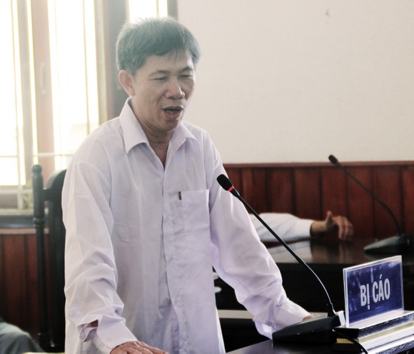 Vụ cựu cán bộ Cục Thuế Bình Định nhận hối lộ: Tòa phúc thẩm triệu tập bổ sung 10 điều tra viên ảnh 1