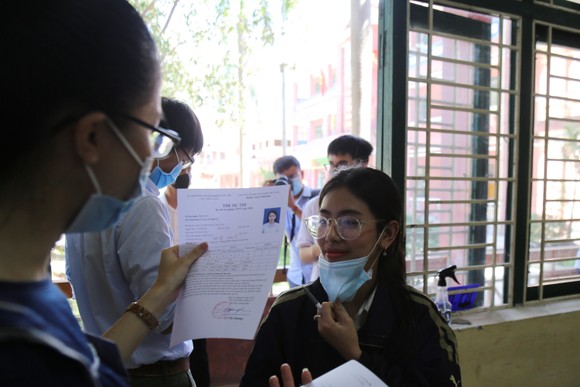 Miền Trung trước giờ G kỳ thi THPT mang tính lịch sử ảnh 13