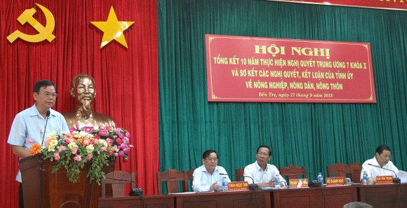 Nông nghiệp, nông dân, nông thôn Bến Tre ngày càng khởi sắc ảnh 1