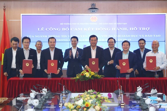 Vietnamobile cung cấp miễn phí giải pháp đào tạo trực tuyến cho học sinh, sinh viên ảnh 1