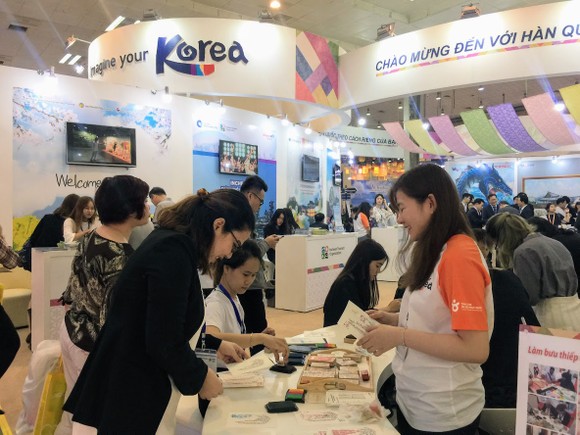 Cơ hội vàng tìm kiếm vé máy bay và tour du lịch giá rẻ ảnh 3
