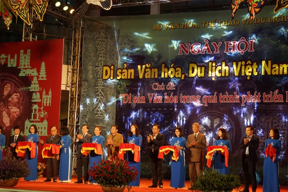 Khai mạc Ngày hội Di sản văn hóa, du lịch Việt Nam 2019 ảnh 1
