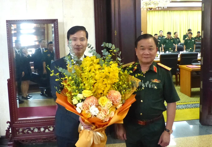 Anh Chinh sach QP Viet - Han 1.JPG