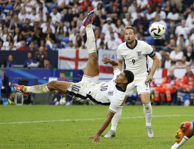 Prensa británica: 'El gol de Bellingham pasará a la historia británica'