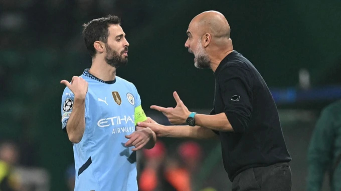 HLV Pep Guardiola khẳng định sẵn sàng cùng Man.City chiến đấu để xoay chuyển vận mệnh.