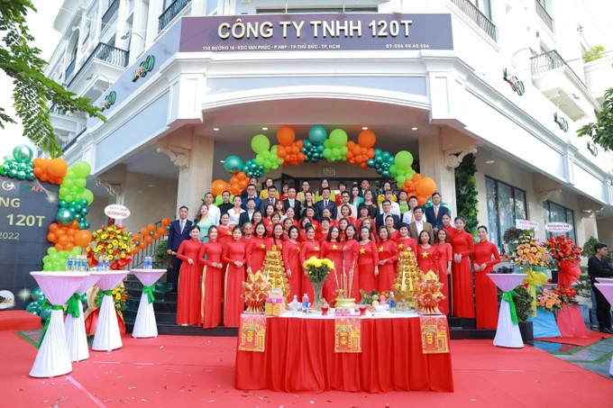 Khai trương Công ty TNHH 120T ngày 12-12-2022