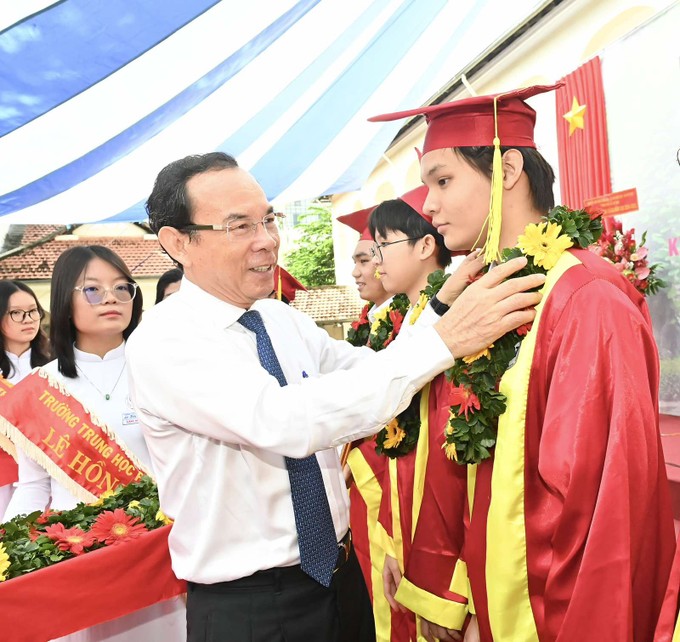 Nhấn vào ảnh để phóng to IMG-96bb2ae6635470d1d0bfdd34644bbab9-V.jpg?w=1130
