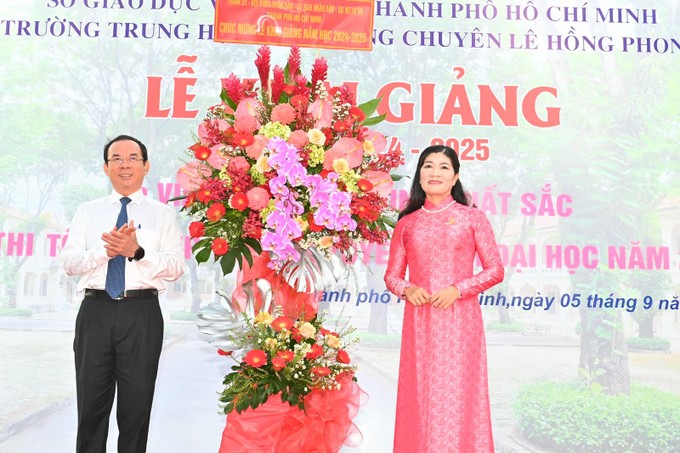 Nhấn vào ảnh để phóng to IMG-b5a21c8710d84d24f7fd11f728d4599e-V.jpg?w=1130