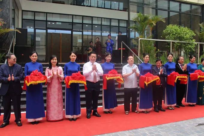 Công trình xây mới và trùng tu, cải tạo nhà biệt thự tại địa chỉ số nhà 51 phố Trần Hưng Đạo được bắt đầu triển khai từ năm 2014, nhưng đến năm 2022 mới chính thức khởi công d53d502f1dabb8f5e1ba7_awxt.jpg