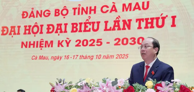 Bí thư Tỉnh ủy Cà Mau Nguyễn Hồ Hải phát biểu khai mạc đại hội 95e1e48fcaa247fc1eb3.jpg