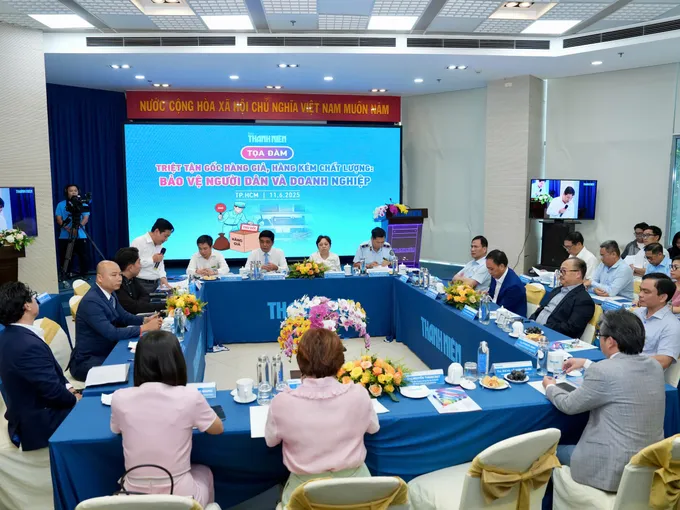 Báo TN tổ chức tọa đàm.jpg