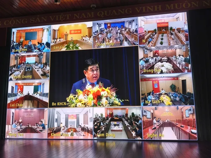 Chương trình được trực tuyến đến tất cả các tỉnh, thành trên cả nước Anh minh hoa Bo KHCN 4.jpg