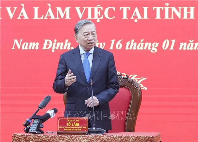 vna_potal_tong_bi_thu_to_lam_lam_viec_voi_ban_chap_hanh_dang_bo_tinh_nam_dinh_stand.jpg