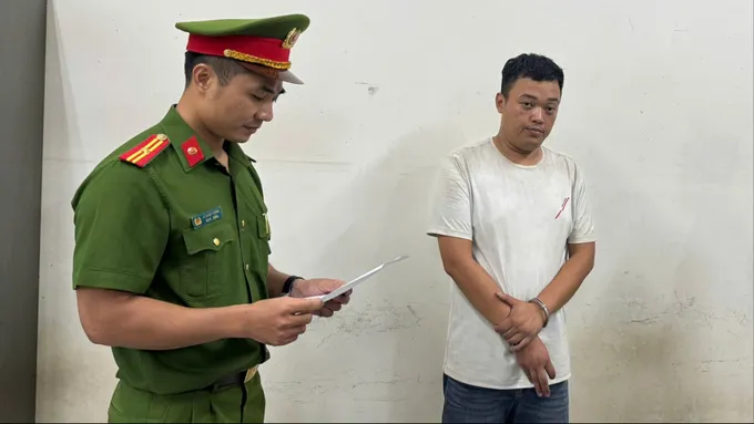 Thái Ngọc Anh tại cơ quan công an. Ảnh: Công an Hà Nội