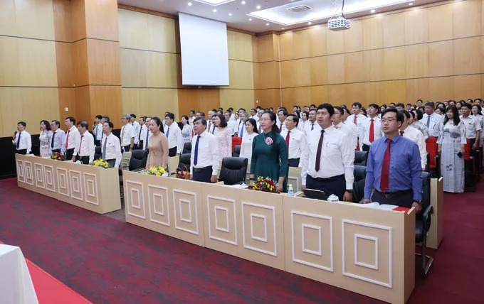 Các đại biểu và đảng viên dự Đại hội Đảng bộ Báo SGGP lần thứ XVI. Ảnh: QUANG PHÚC 27-6. 4.jpg