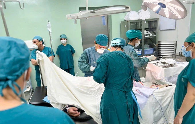 Ekip 2 bệnh viện .jpg